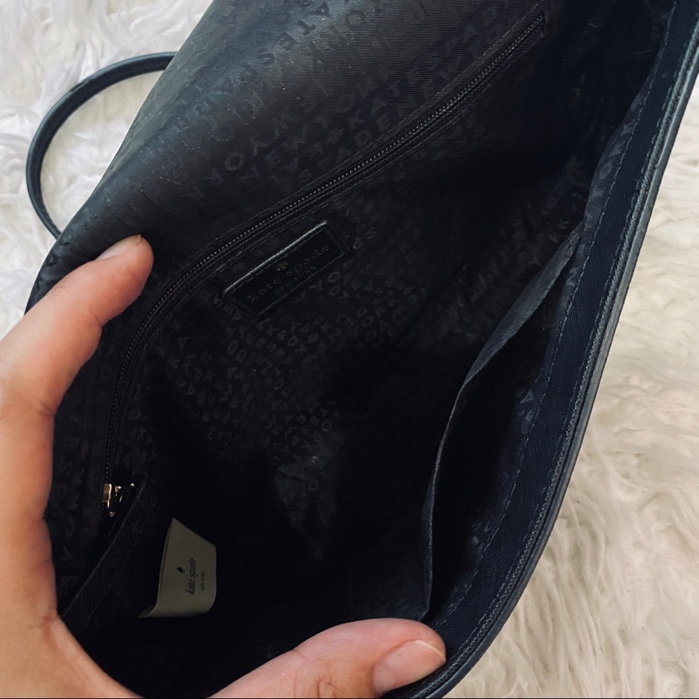 Kate Spade Black Crossbody - Picture 3 of 12